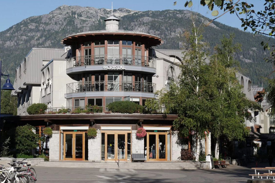 crystal-lodge-alojamiento-en-whistler-5