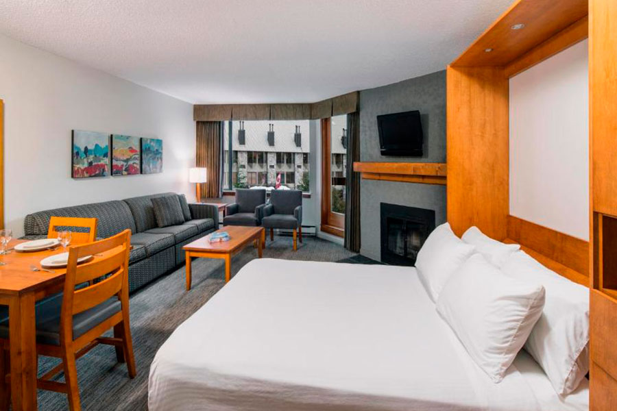 Whistler-Village-Inn-&-Suites_04