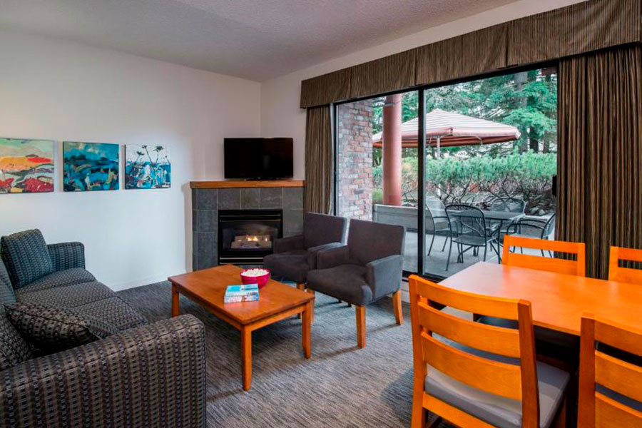 Whistler-Village-Inn-&-Suites_06